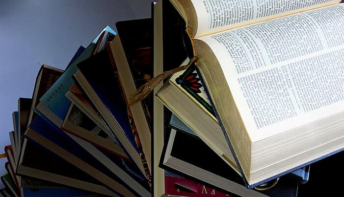 简爱主要内容 简爱主要内容是啥 简爱主要内容 简爱主要内容是啥