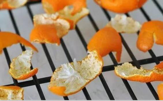 洗碗槽的污垢快速清洗小妙招 洗碗槽污垢该怎么清洗