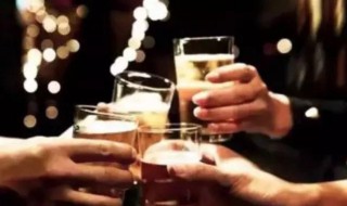 喝酒前吃什么可以解酒（喝酒了吃什么可以解酒）