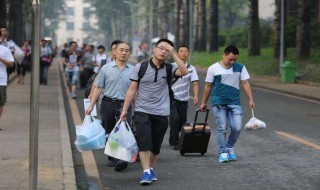 大一新生开学必备清单男生 男生大一新生开学必备物品