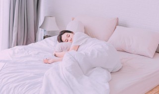 晚安小故事简短（晚安小故事简短浪漫）