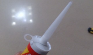 玻璃胶味道怎么快速去除方法 玻璃胶的味道怎么快速去除