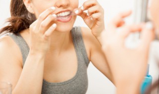如何正确使用牙线（如何正确使用牙线?）