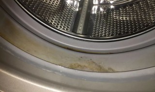 滚筒洗衣机怎么清理里面的脏东西 侧门滚筒洗衣机怎么清理里面的脏东西