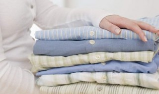 整齐叠衣服的方法（整齐叠衣服的方法图片）