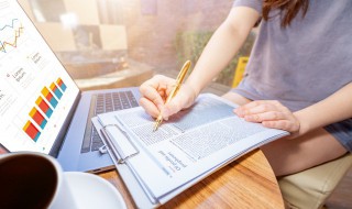 适合宝妈在家做的工作 适合宝妈在家做的工作有哪些