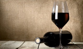 开葡萄酒瓶十种简单方法 开葡萄酒瓶的方法
