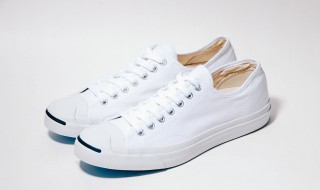 小白鞋清洗最简单方法 小白鞋怎样清洗最干净