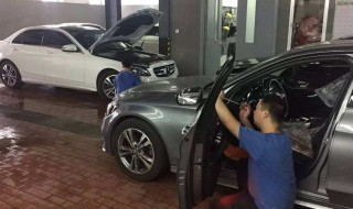 汽车高温的处理方法 汽车高温的处理方法轰油门就