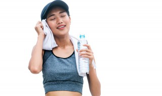 运动前喝什么饮料比较好 运动前喝什么饮料比较好一点