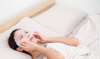 珍珠粉和什么配做面膜比较好 珍珠粉和什么配做面膜比较好呢