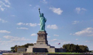 美国旅游景点排名前十（国内海边去哪里旅游最好）