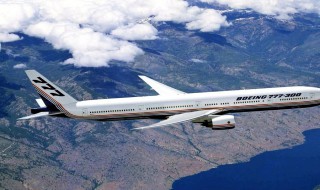 飞机黑匣子是什么颜色（飞机黑匣子是什么颜色搞笑视频）