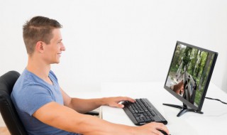 电脑怎么退出全屏（电脑怎么退出全屏游戏）