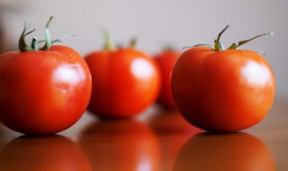 大暑吃什么防晒（天热吃什么防暑）