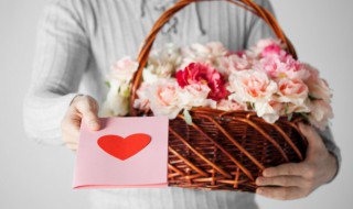 买回家的鲜花怎样养得更久? 买回家的鲜花怎样养得更久呢