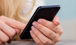 苹果手机怎么设置闹钟 苹果手机怎么设置闹钟每天