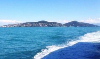 里海是咸水湖还是淡水湖 里海是咸水湖还是淡水湖?