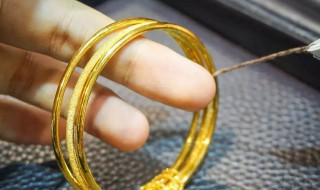 如何清洗黄金手链（清洗黄金手链多少钱）