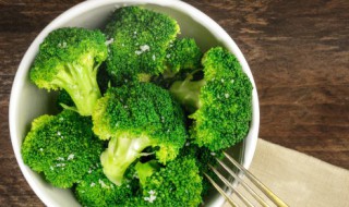 如何清洗西兰花（西兰花如何清洗）