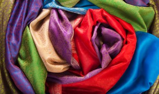 丝巾如何清洗（丝巾如何清洗才干净）
