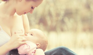 母乳憋多久就不能喂了（夜里涨奶不能超过几小时）