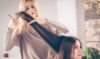 自己怎么剪头发（自己剪头发怎么剪）