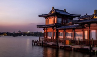 南京爆红的网红景点（南京适合夜晚去的景点）