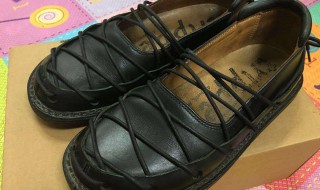 鞋子里进过蟑螂怎么处理 鞋子里进了蟑螂怎么办