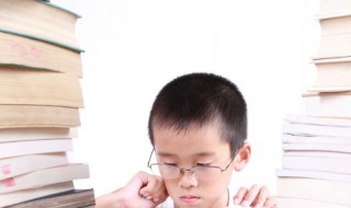 缺火的男孩名字大全（缺火和金的男孩名字大全）