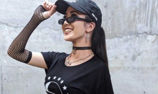 女生俏皮自我介绍（女生俏皮自我介绍古风）