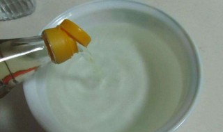 白醋浇花的正确方法 怎么把自来水变成弱酸性浇花