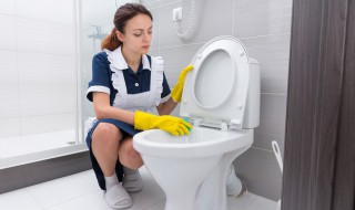 马桶水箱裂修理方法