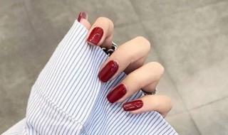 没有卸甲油怎么卸指甲 没有卸甲油怎么卸指甲油胶