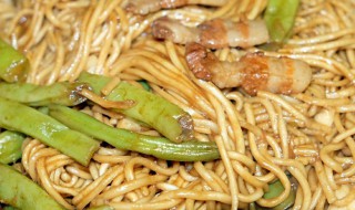 焖面条怎么做不糊 焖面条怎么做不糊锅