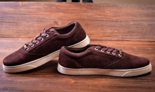 皮靴上有折痕怎么处理 皮靴有折痕迹