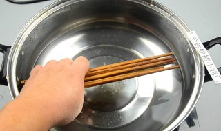 锅盖玻璃发霉怎么处理 锅盖玻璃发霉怎么处理掉