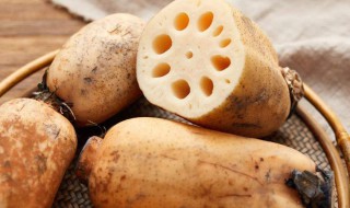 藕里面的泥巴怎么处理（藕里边的泥巴怎么弄掉清洗掉）