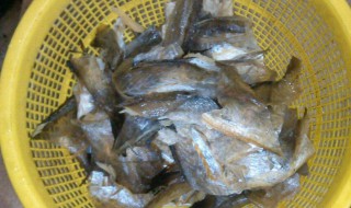 鱼刺鱼皮的剔除方法（鱼刺鱼皮的剔除方法视频）