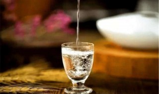梦见喝酒是什么意思（周公解梦梦见喝酒是什么意思）