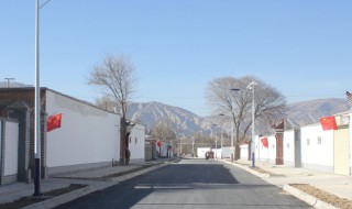 贵德旅游景点有哪些（贵德旅游景点有哪些山）