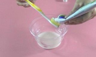 怎样去除牙垢（怎样去除牙垢牙结石视频）
