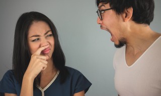 去口臭的简单方法 去口臭的简单方法有哪些