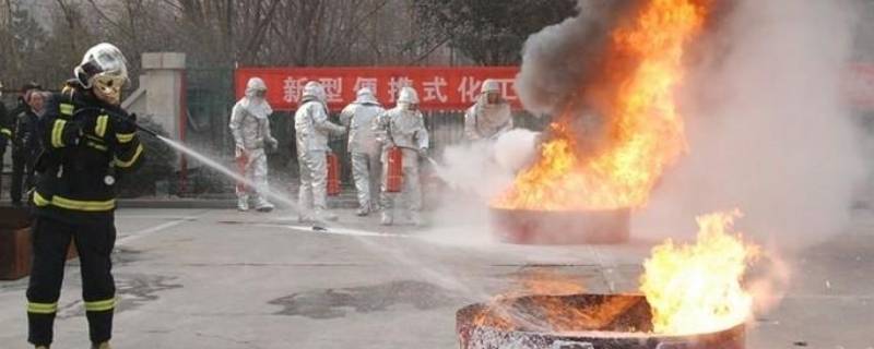 灭火的基本原理有 灭火的基本原理有哪些方面