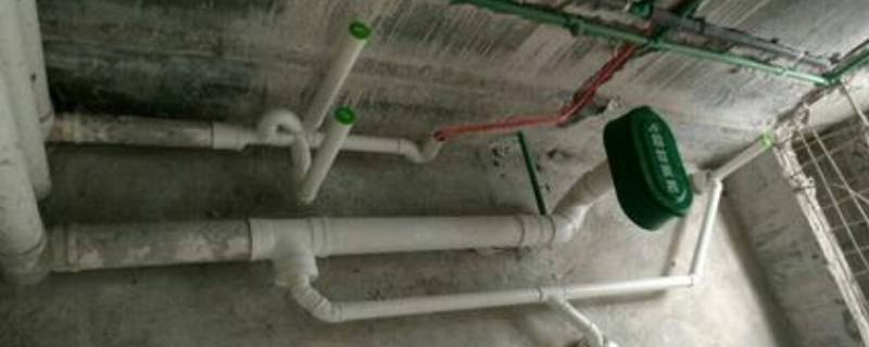 怎样清理下水管道内的污垢 清除下水道污垢