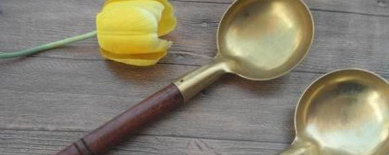 马勺底污垢处理的妙招（马勺底污垢处理的妙招）