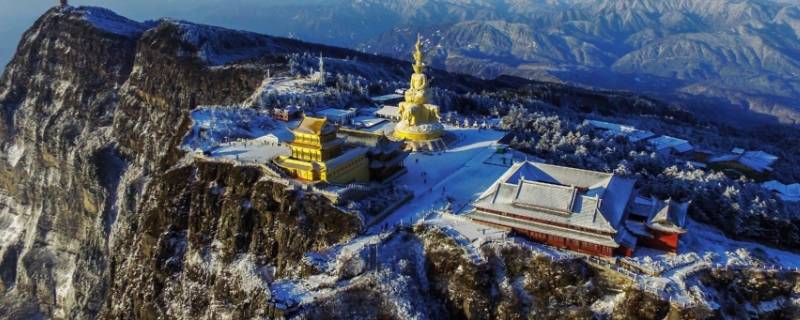 峨眉山的由来（峨眉山的由来和历史）