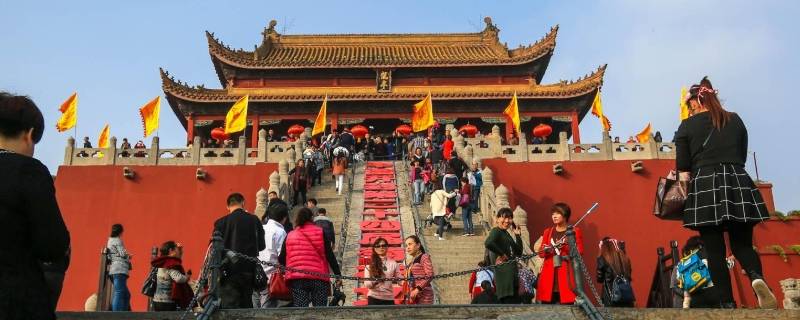 丹墀和丹陛区别（丹陛与丹墀的区别）