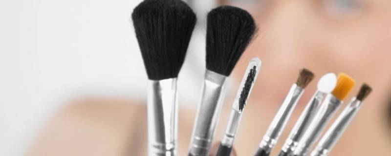 托运的化妆品有要求吗 飞机托运可以带300ml水乳吗