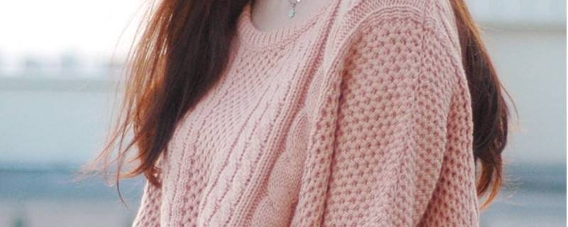 毛衣味道刺鼻怎么解决（毛衣味道很大）